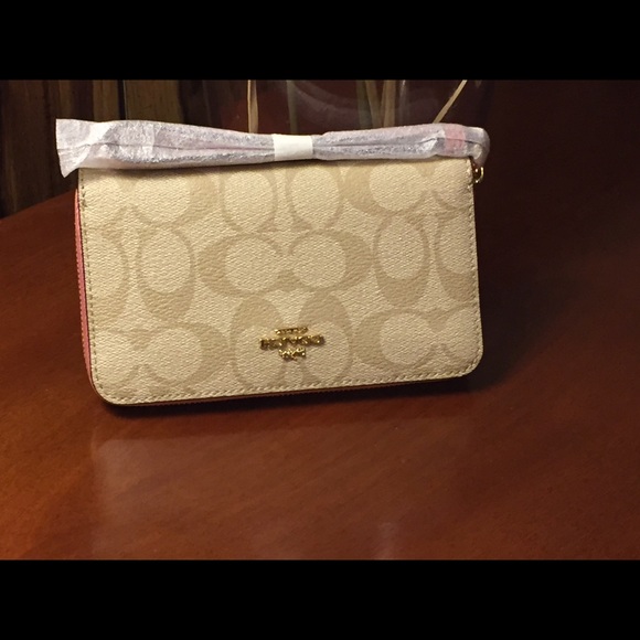 Coach Handbags - Coach wallet